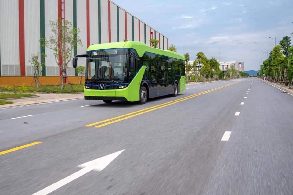 Xe buýt điện VinBus sử dụng năng lượng pin lên tới 281 kWh
