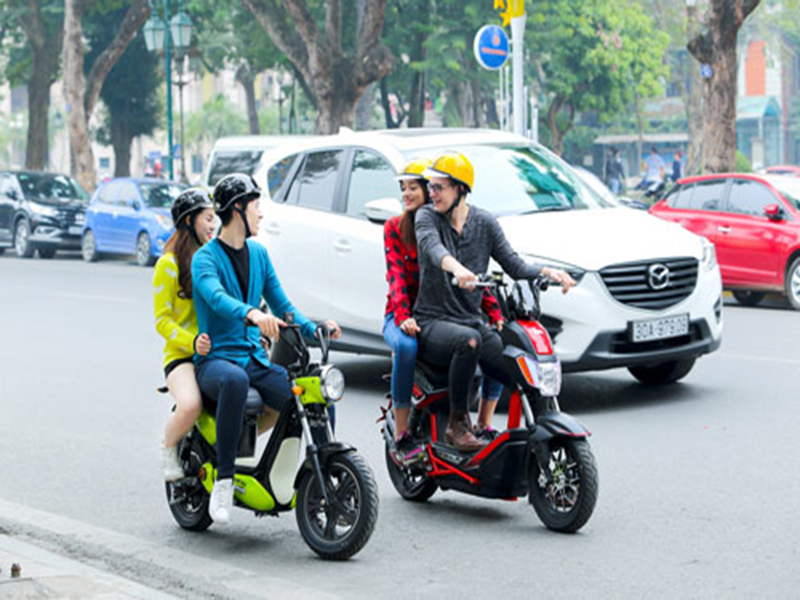 Ắc quy xe máy điện hãng Volt School 