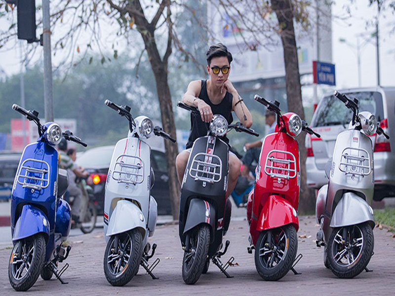 Ắc Quy xe máy điện hãng VPIC