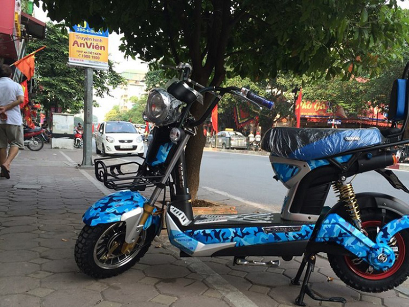 Ắc quy xe máy điện Zoomer Sunra