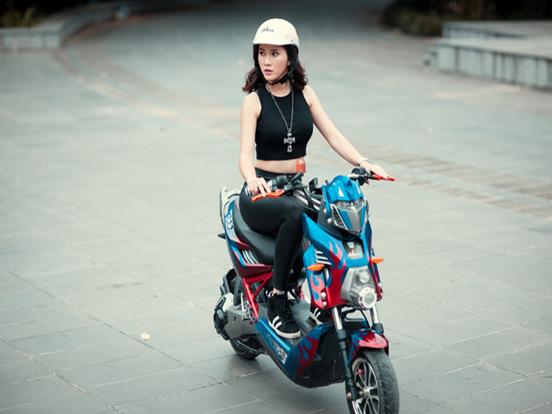 Bán sỉ phụ tùng xe máy điện tại Hà Tây
