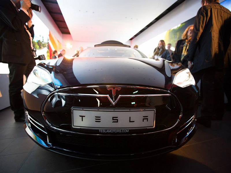 Bảng giá xe ô tô điện hãng Tesla