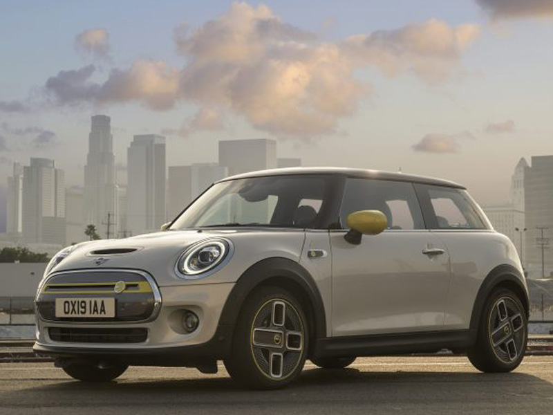 BMW trình làng Mini Cooper SE chạy hoàn toàn bằng điện