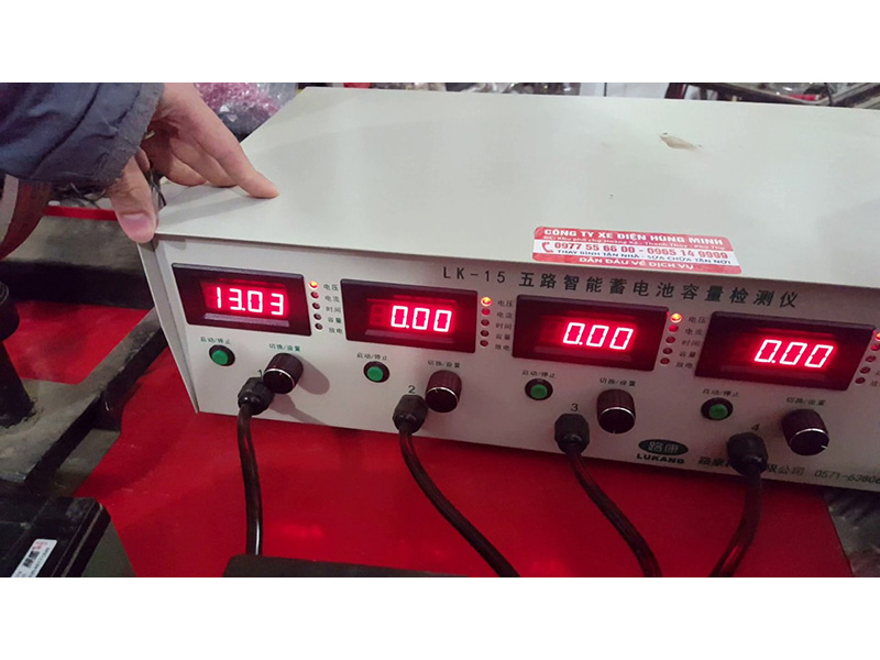 Cách sử dụng máy Test cả ắc quy xe điện loại 5 ngăn đo phút và Ampe thực dễ hiểu nhất