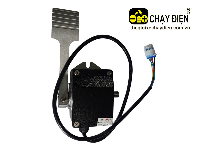 Chân ga ô tô điện Wulling 5K 5 dây SC14