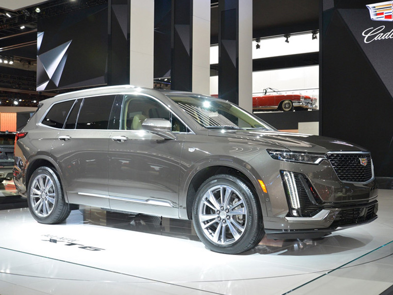Crossover chạy điện ba hàng ghế đầu tiên của Cadillac