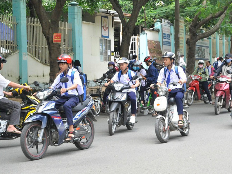 Đề xuất giấy phép lái xe hạng A0 cho xe điện chính thức bị huỷ bỏ