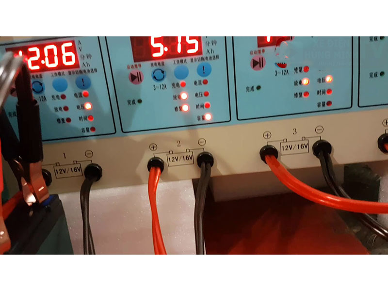 Hướng dẫn chi tiết máy sạc xả CD5F và phục hồi ắc quy 5 ngăn 3 đến 200AH