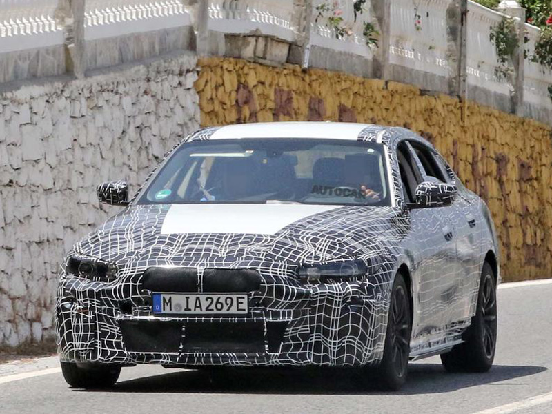 Lộ diện xe điện BMW i4 với nền tảng 3-Series, công suất 530 mã lực