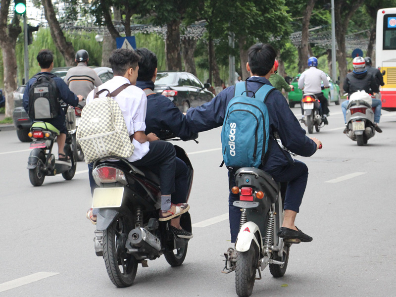 Nhiều ý kiến xung quanh dự thảo cấp giấy phép lái xe A0