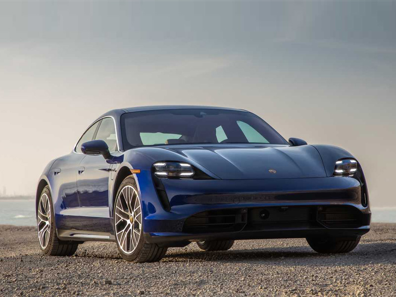 Ở Mỹ đã có giá hơn 4 tỷ, siêu xe điện Porsche Taycan về Việt Nam đắt đỏ cỡ nào?