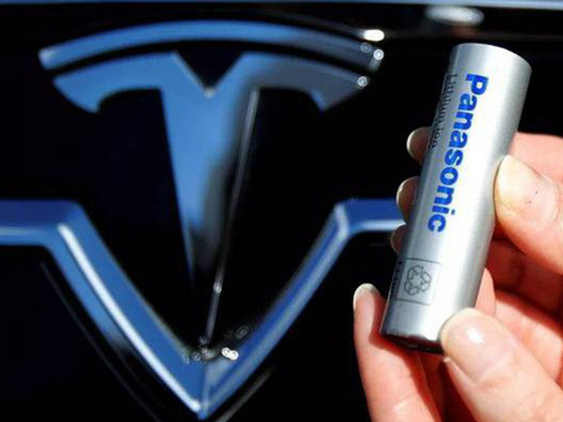 Panasonic xây dựng nhà máy cung cấp pin cho hãng xe điện lớn nhất thế giới Tesla