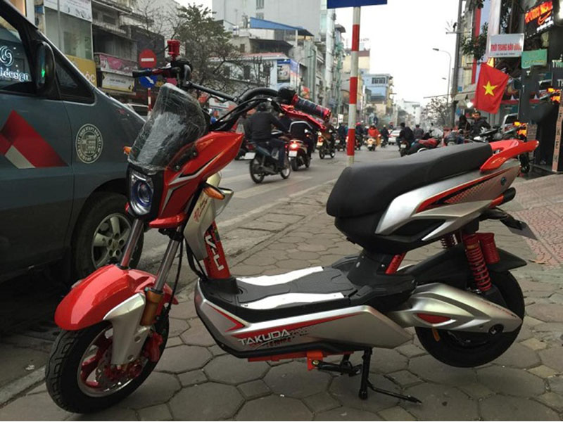 Phụ tùng  xe máy điện Zoomer Takuda