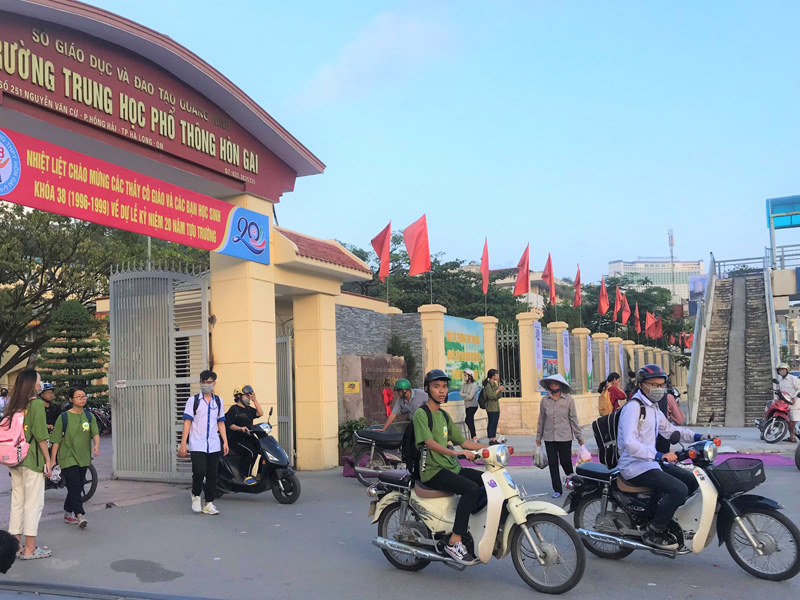 Rèn kỹ năng lái xe đạp điện, xe máy điện an toàn cho học sinh THPT
