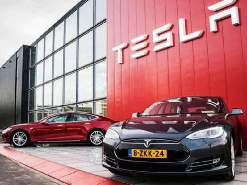Tesla báo lãi kỷ lục trong báo cáo kết quả kinh doanh quý III