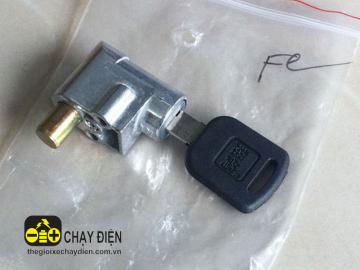 Ổ khóa bình xe đạp điện
