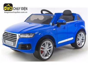 Ô tô điện trẻ em Audi Q7