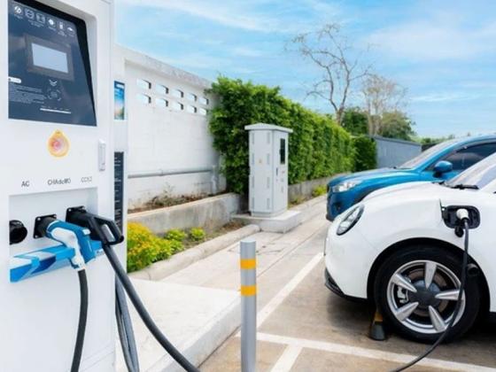Các thủ tục pháp lý khi mở kinh doanh trạm sạc xe điện