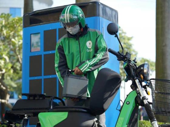 Điều kiện và thủ tục để đầu tư kinh doanh tủ đổi pin xe máy điện
