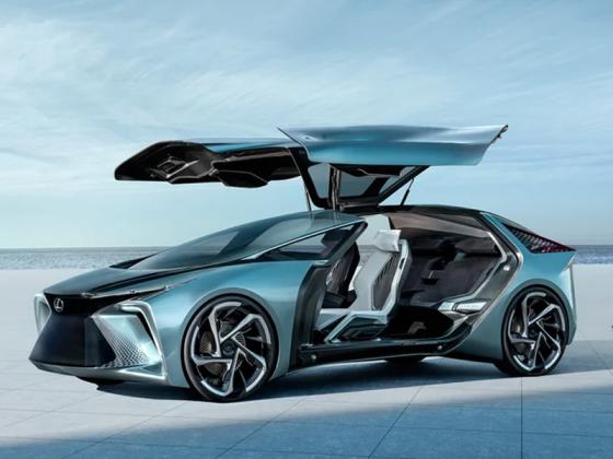 Lexus tiết lộ mẫu xe ý tưởng điện tử LF-30 với cửa cánh