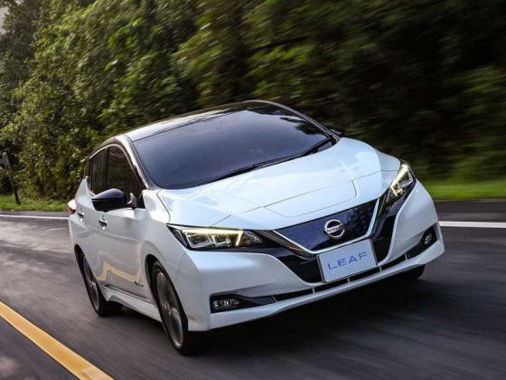 Nhà sản xuất ô tô Nissan đang chế tạo một chiếc xe điện 4WD Leaf hiệu suất cao