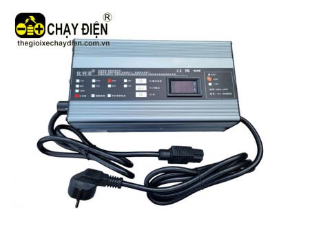 Sạc xe điện du lịch 36V-15AH