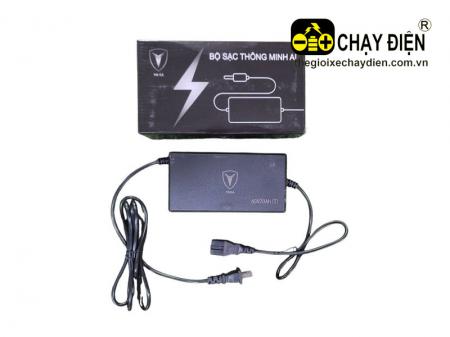 Sạc xe máy điện Yaka 60V20Ah