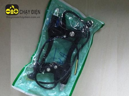 Tay thắng xe đạp điện đen - đỏ