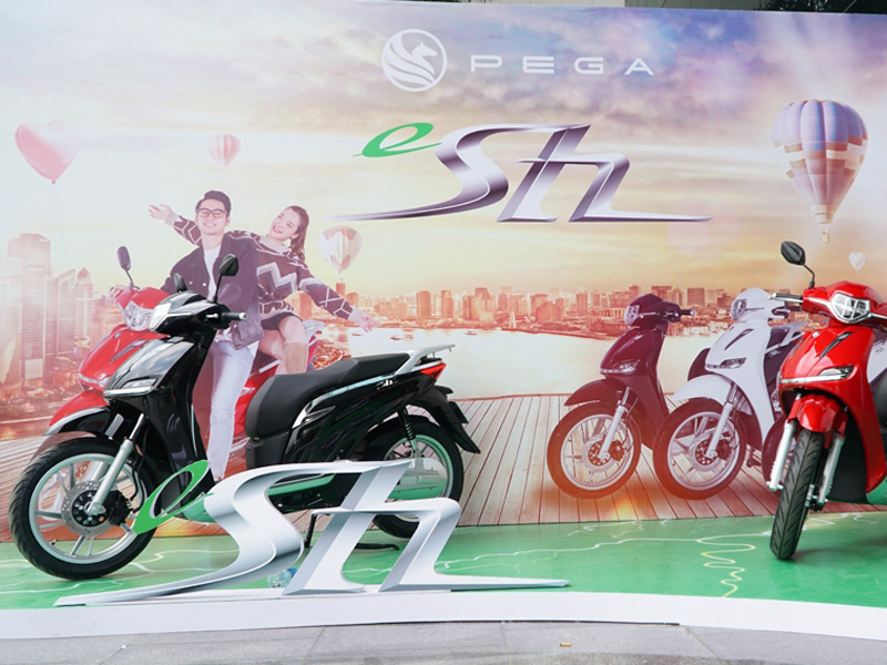 Trang bị nhiều tiện ích đẳng cấp, Pega eSH trở thành đối thủ nặng ký của Honda SH