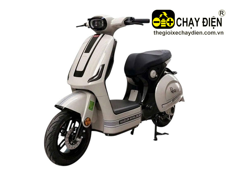 Xe điện Nova Diora