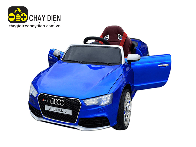 Xe hơi điện em bé Audi RS5