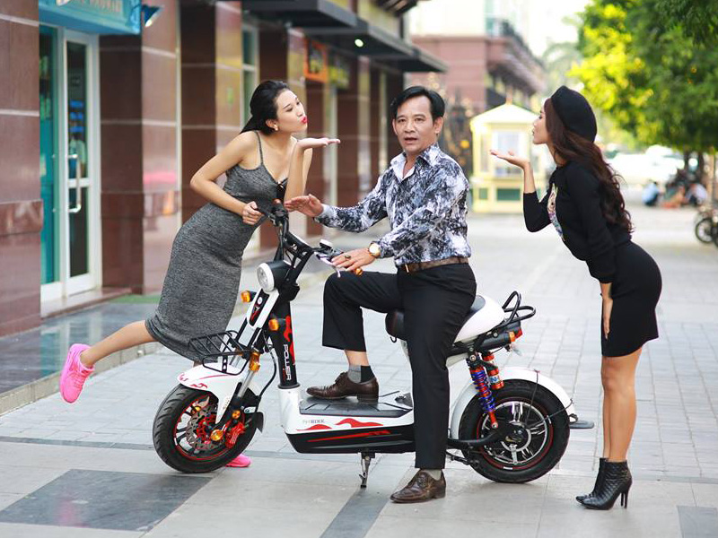 Quang Tèo làm đại sứ thương hiệu cho xe đạp điện Ngọc Hà