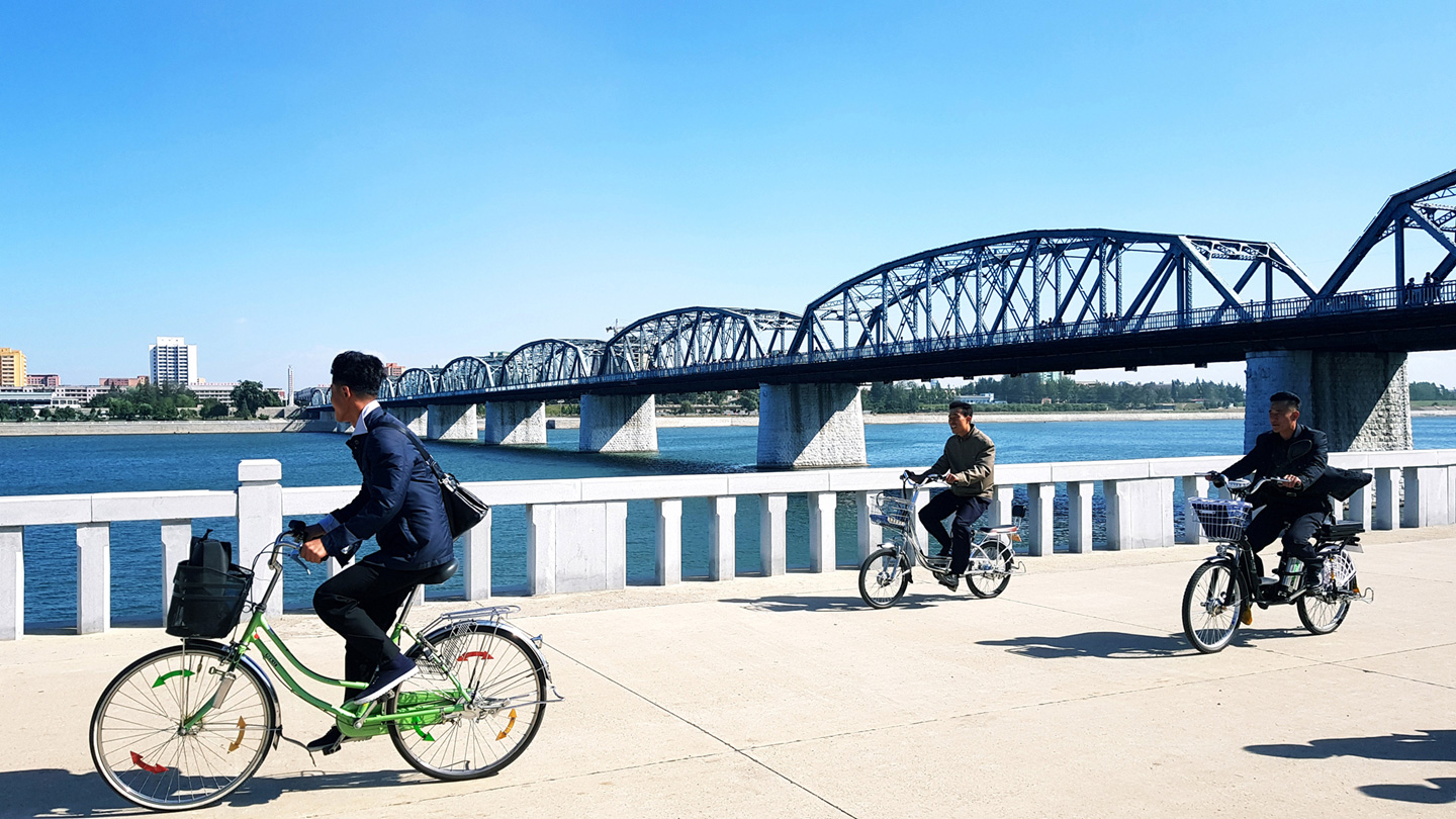 Giới trẻ Triều Tiên chi lớn cho xe đạp điện
