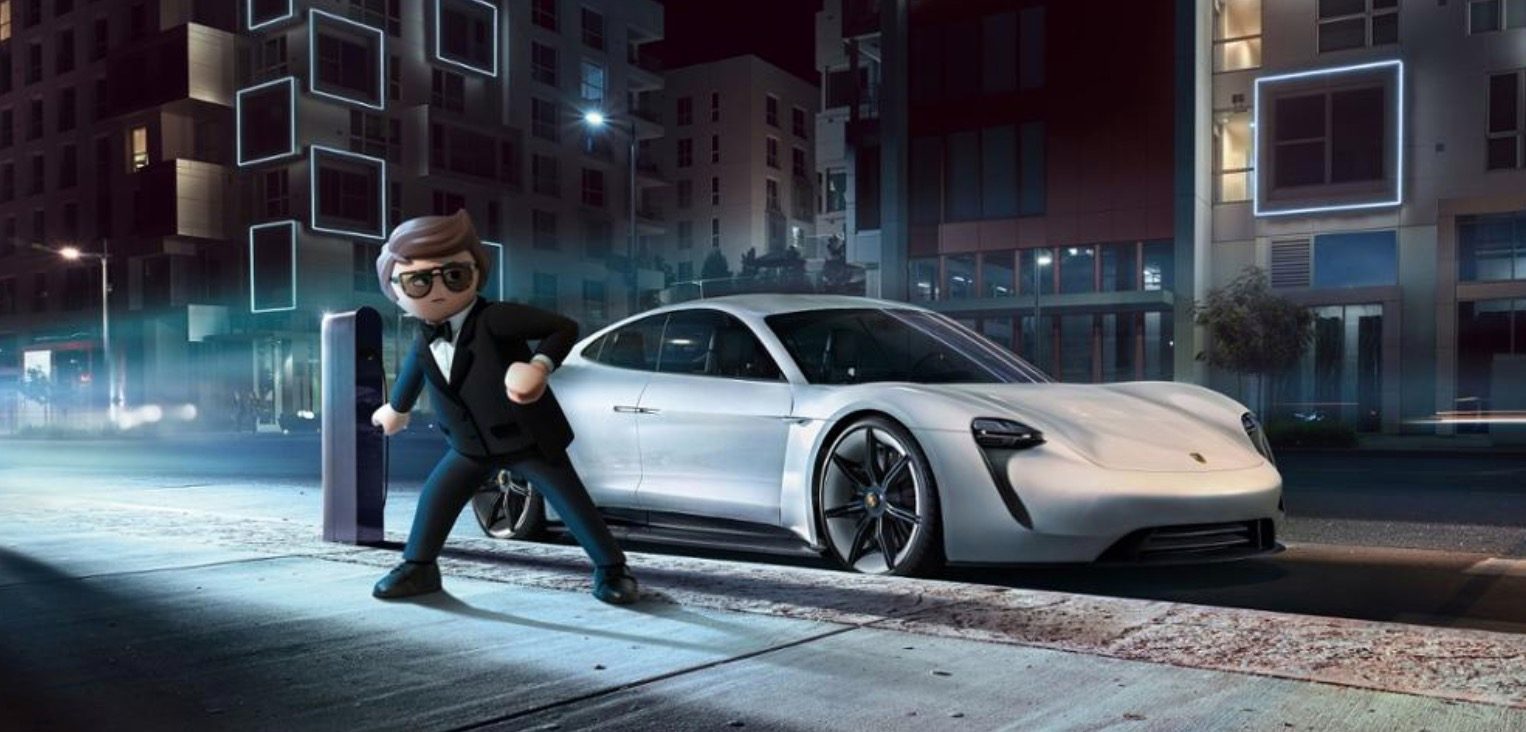 Chiếc xe điện Taycan của Porsche trong phim