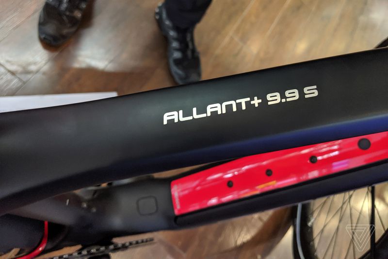 Allant + 9,9S đang có giá bán lẻ là 5.999 USD