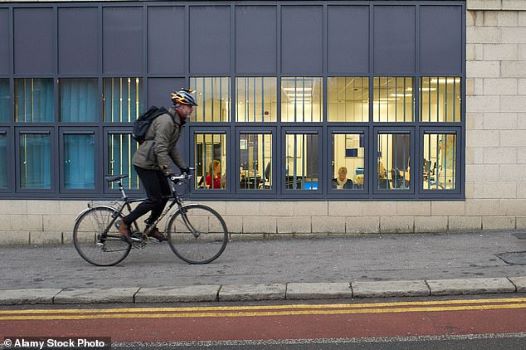 53% người dân tại York ủng hộ việc dùng xe đạp và xe điện trong thành phố