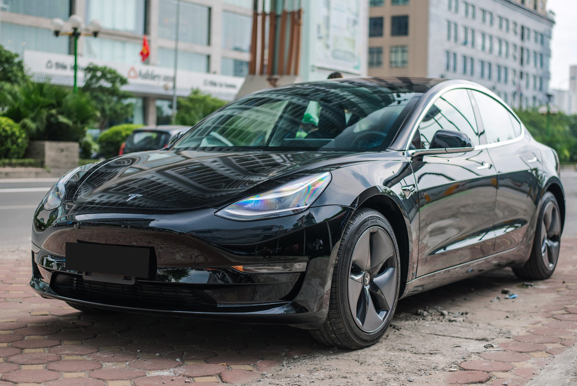 Tesla Model 3 là mẫu xe ô tô điện cực hot, được trang bị nhiều tính năng vượt trội với vẻ đẹp hoàn hảo
