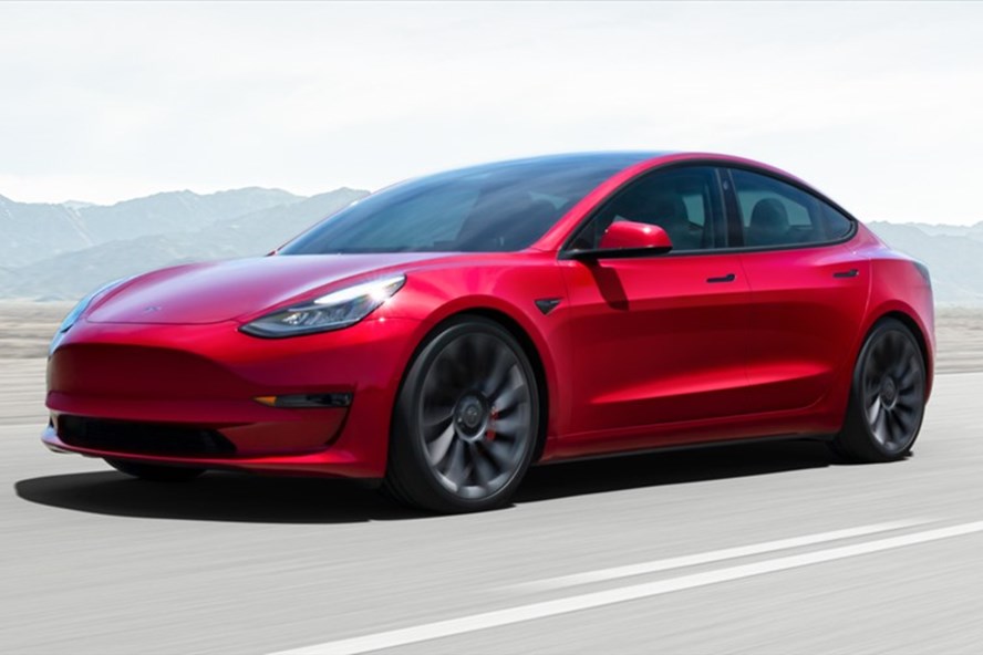 Chiếc xe được chọn trong nghiên cứu của Confused.com là mẫu xe Tesla Model 3