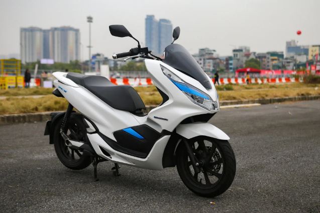 Xe máy điện Honda PCX Electric sở hữu thiết kế tương tự mẫu chạy xăng trên thị trường