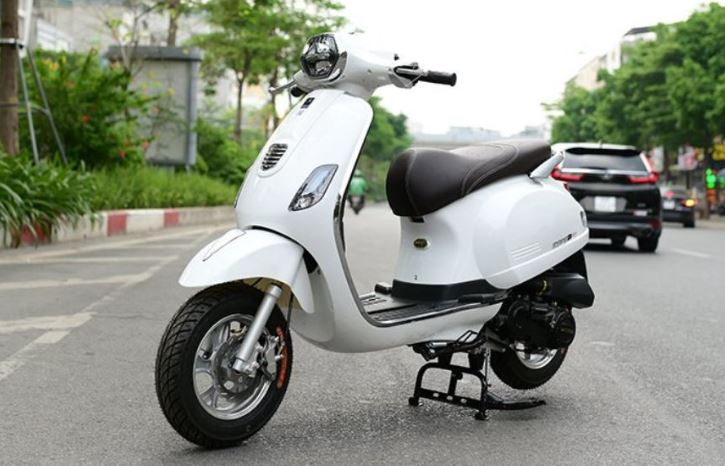 Xe tay ga 50cc Espero VS là sản phẩm chính hãng của Detech và nhái theo thiết kế của hãng xe Vespa ở Ý