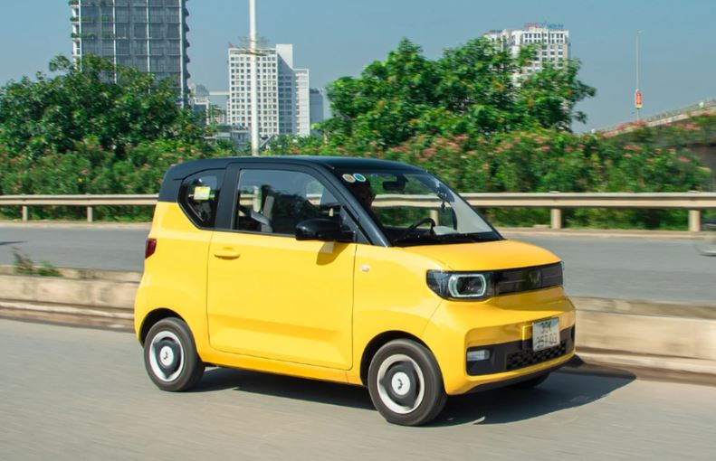 Xe điện HongGuang MiniEV thiết kế nhỏ gọn tự tin di chuyển ở đô thị