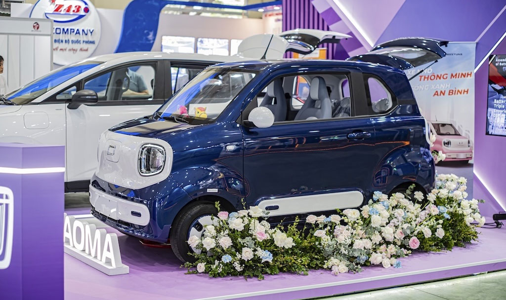 So sánh với xe xăng cỡ nhỏ (VD: VinFast Fadil, Hyundai i10)