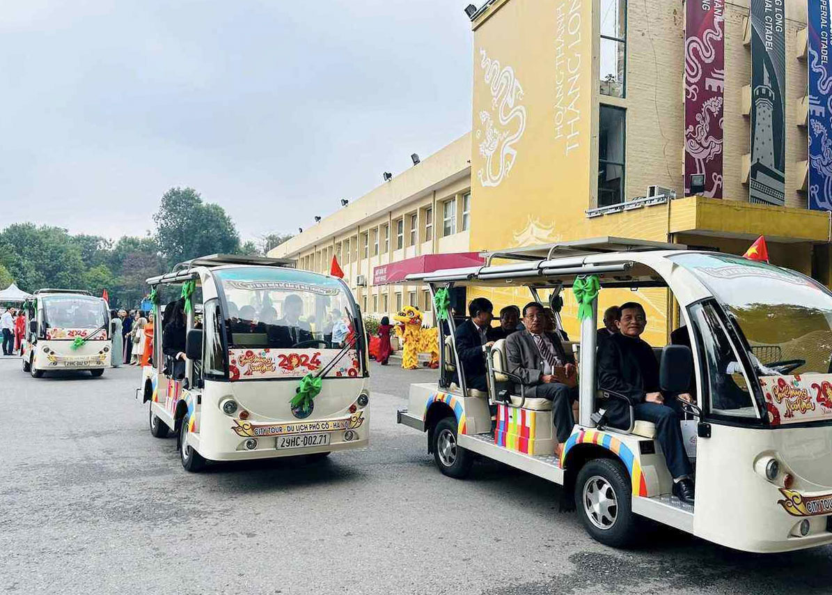 Nhận giấy chứng nhận đăng ký và biển số Nhận giấy chứng nhận đăng ký và biển số