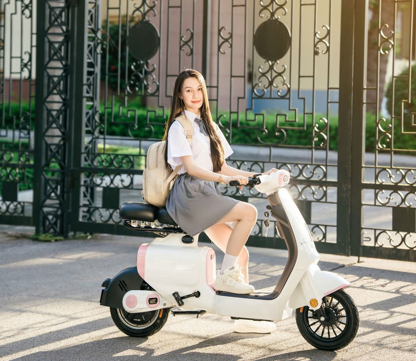 Người đi làm trong khu vực đô thị Người đi làm trong khu vực đô thị