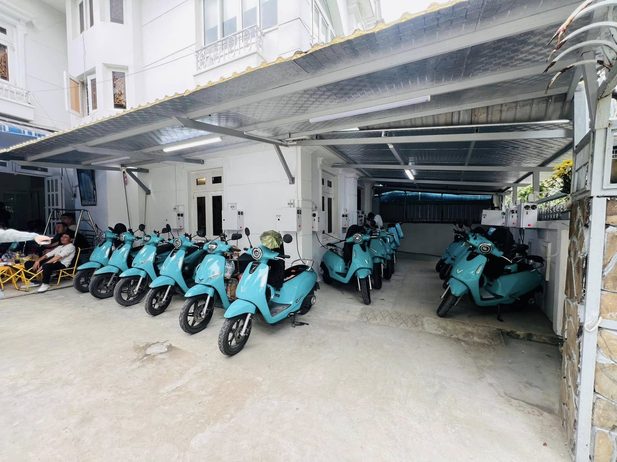 Nên chọn mô hình kinh doanh trạm sạc xe máy điện nào để tối ưu lợi nhuận