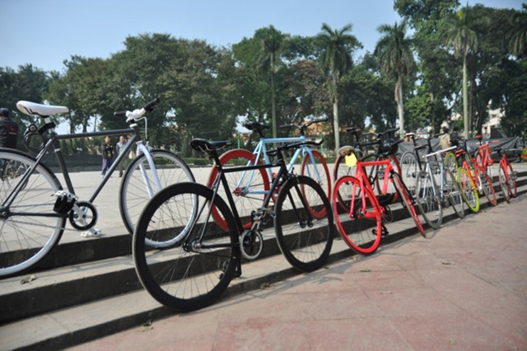 Xe đạp gi&aacute; rẻ Huyện B&igrave;nh Ch&aacute;nh