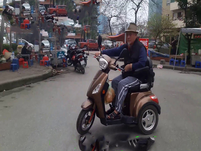 Bán xe điện 3 bánh 2 chỗ ngồi tại Bình Thuận