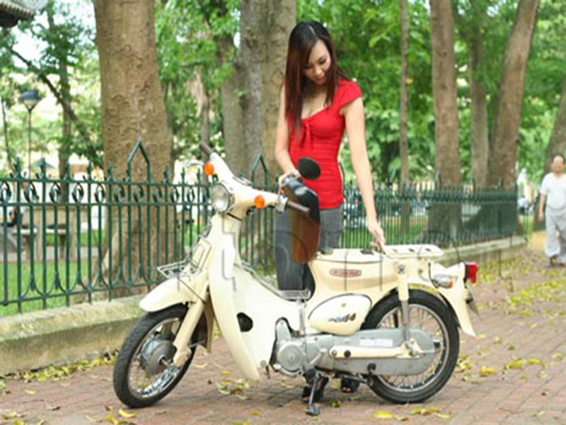 Xe máy Cub tại Huế