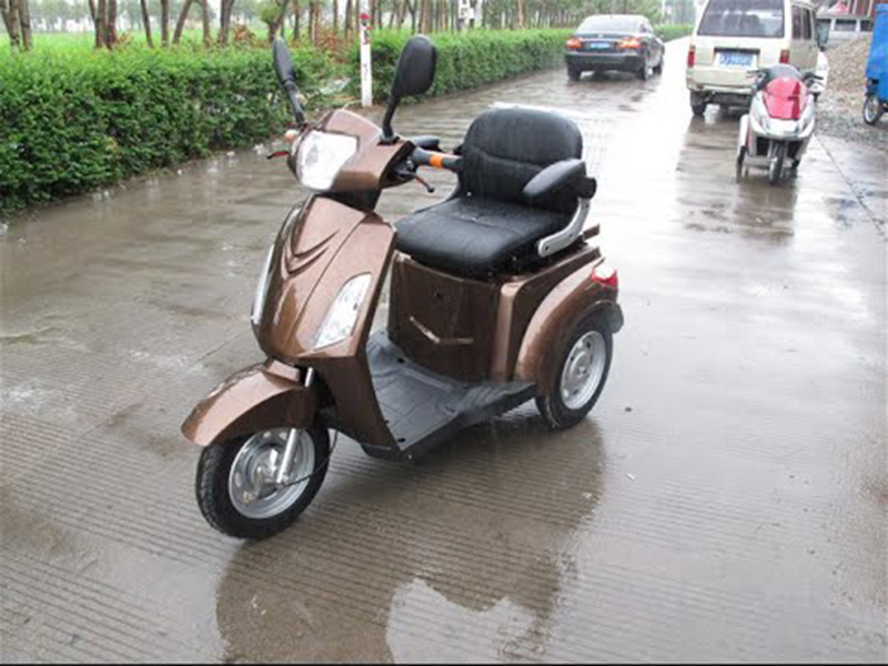Bán xe điện 3 bánh 2 chỗ ngồi tại Yên Bái