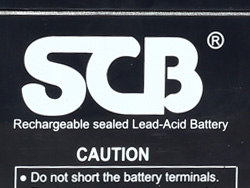 Logo SCB Ắc quy xe đạp điện SCB 12V-12Ah được in phía trên hộp bình
